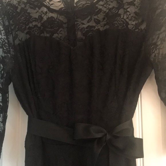 Formal/Evening Dress - Picture 3 of 5